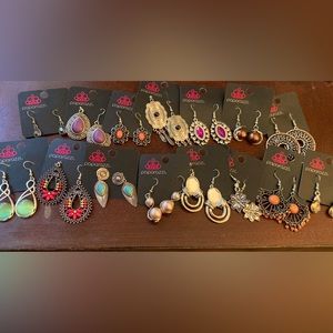 Bundle earrings deal NEW
